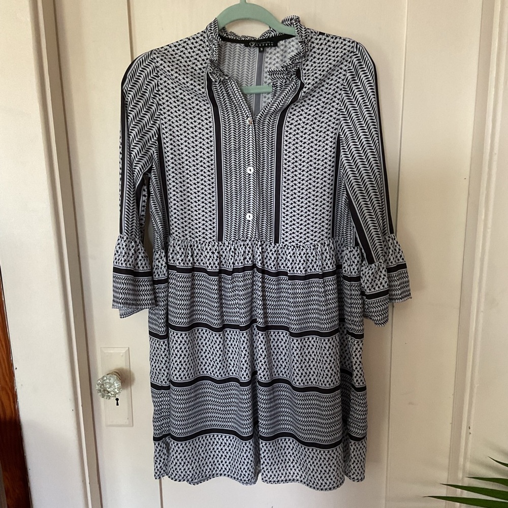 Cezele  Black and White Pattern Dress size s